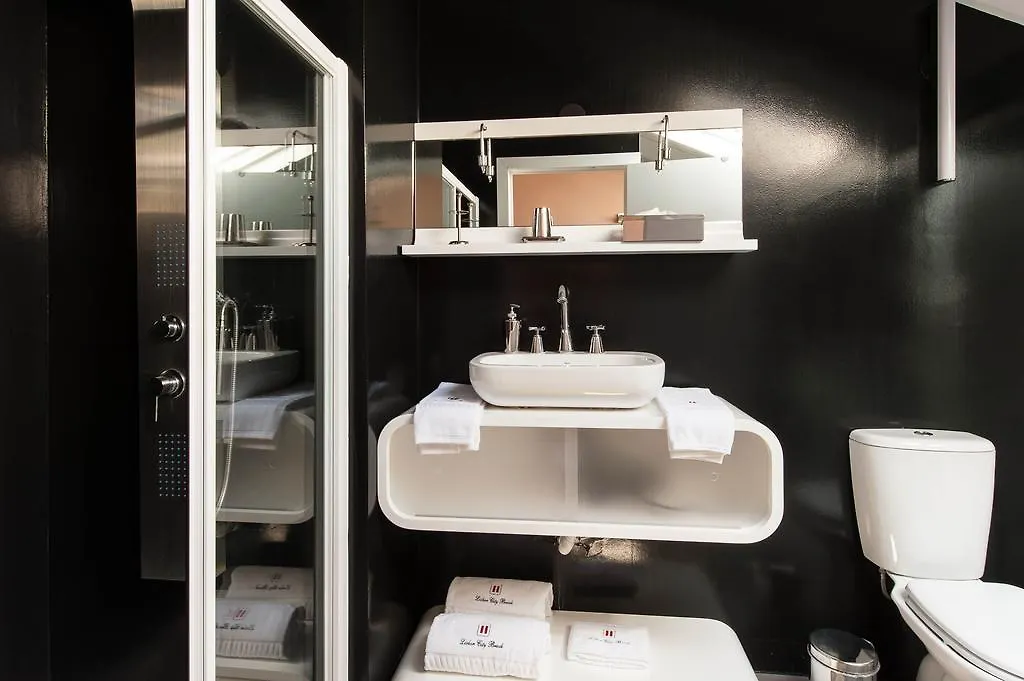 Lisbon City Break Suites 4*,  Portugal